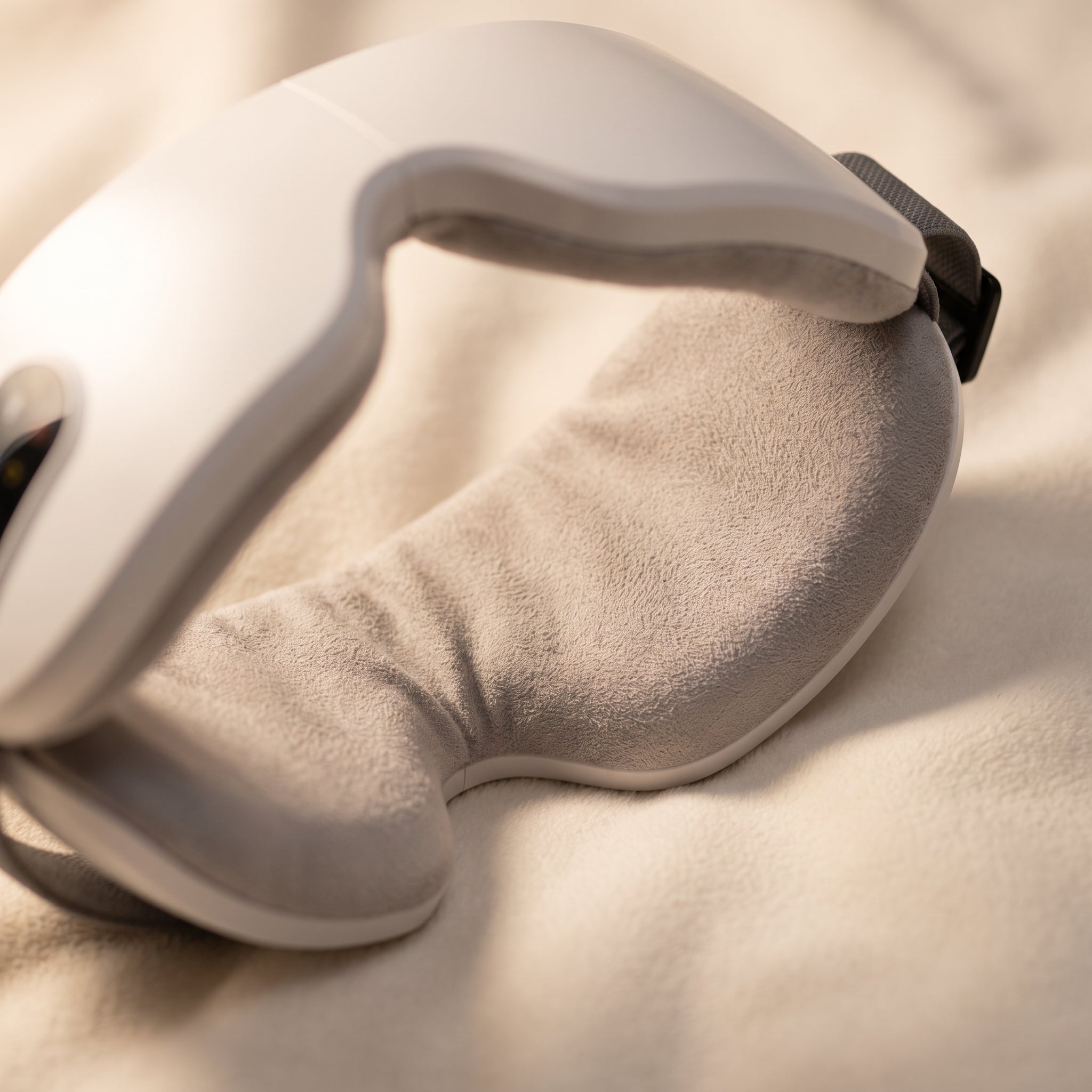 The soft padded lining of the Velto Heated Eye Massager that rests gently against the eyes